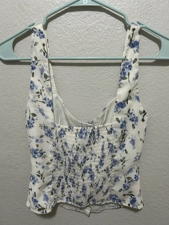 Petal + Pup Jia Floral Button Front Tank XS Sweetheart Smocked Back - Picture 5 of 8